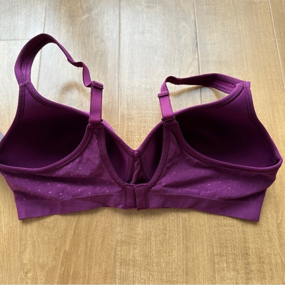 Beauty By Bali Women's Foam Wirefree Bra Size 38B - Plum Purple Polka Dot - Picture 8 of 16